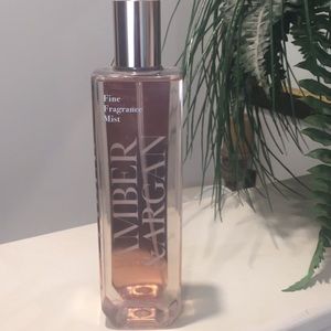 Bath and body works fine fragrance mist.